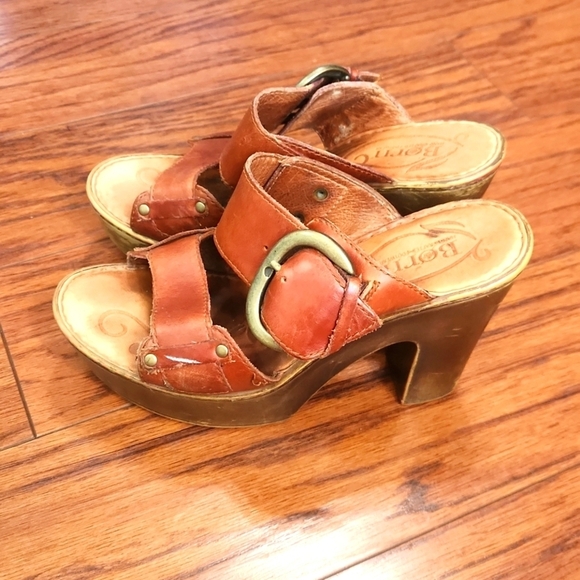 BORN Y2k Fat Strap Chunky Heel Slip On Leather Sandal - Picture 2 of 7